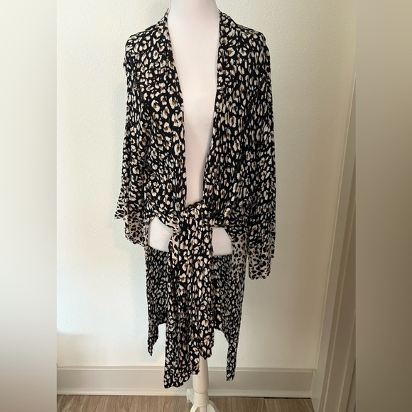 Saltwater LUXE Animal Print Cardigan / kimono tie front size m - Picture 4 of 5